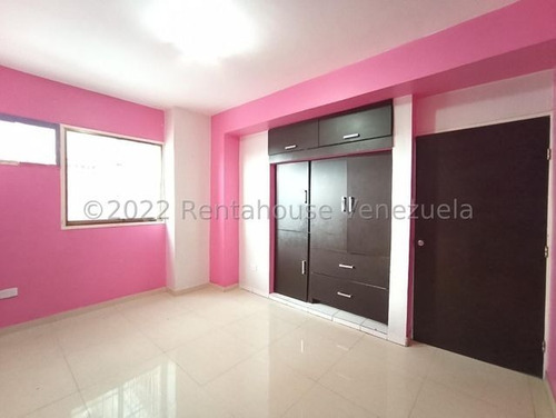 Imagen 20 de 29 de Apartamento En Venta Zona Centro Maracay 23-19616 Hc