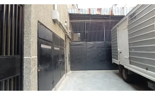 Venta. Edificio. La Urbina (pdl)