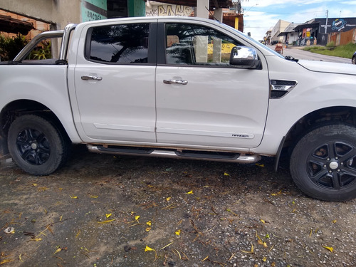 Ford Ranger 3.2 Xlt Cab. Dupla 4x4 4p