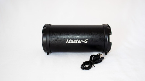 Imagen 6 de 6 de Parlante Master-G G-Bass Micro portátil con bluetooth negra