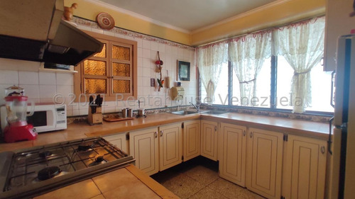 Imagen 8 de 14 de Apartamento En Venta En Urbanizacion El Centro Maracay Aragua 22-14324 Irrr