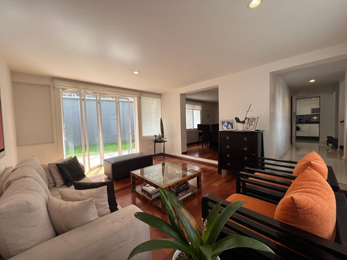 Casa Venta San Jerónimo 3 Recámaras, 3 Baños, Sala De Tv, Estudio 3 Autos
