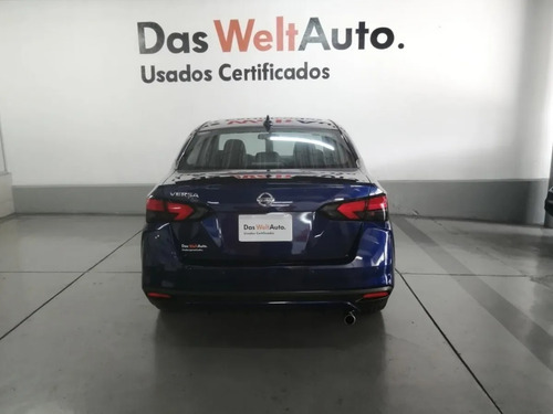 Imagen 6 de 12 de Nissan Versa Platinum Cvt