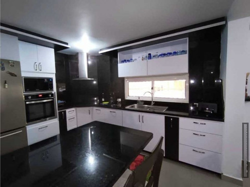Imagen 13 de 20 de En Venta Casa En Tucacas Jossy001