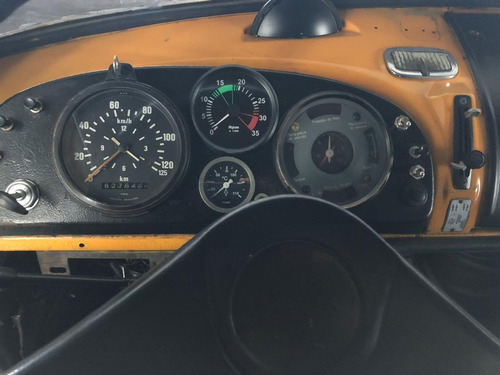 Mercedes Benz 1113 Truck Com Baú