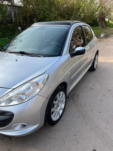 Peugeot 207 1.6 compact xt premium