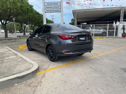 Mazda 2 Touring