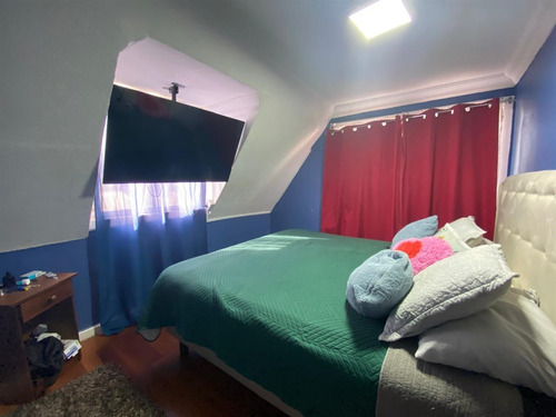 Casa En Venta De 13 Dorm. En Colina
