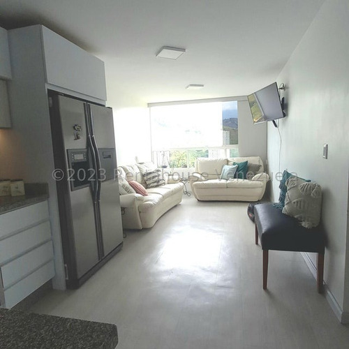 Apartamento En Venta En El Encantado 24-7370 Yf