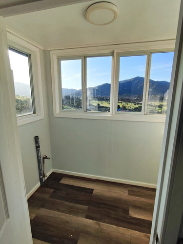Camino Lo Ovalle / Condominio