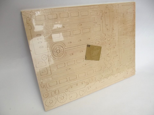 Imagen 4 de 6 de Regalo Rompecabezas Madera 3d Bus Armable Adultos Y Niños