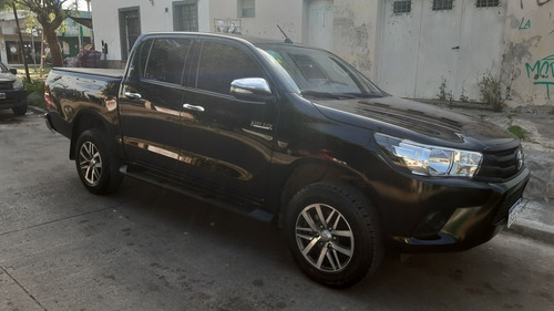 Imagen 6 de 15 de Toyota Hilux 2017 Dx 4x2 (oportunidad)