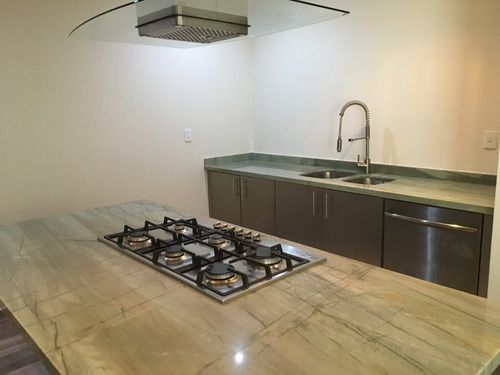 Imagen 23 de 28 de Departamento En Venta Y Renta En Lomas Altas