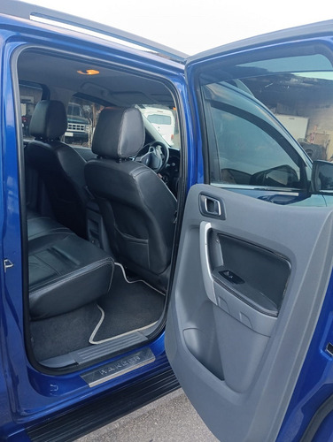 Ford Ranger 3.2 Limited Cab. Dupla 4x4 Aut. 4p