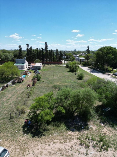 Imagen 4 de 8 de Lote 1600 M2. A Metros De Bv.pedro Jurado.