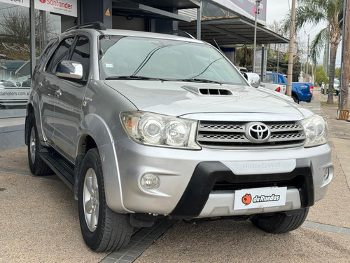 Toyota SW4 3.0 I Srv C/cuero 4x4 (2009)