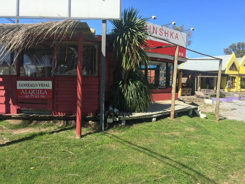 Local - El Tesoro