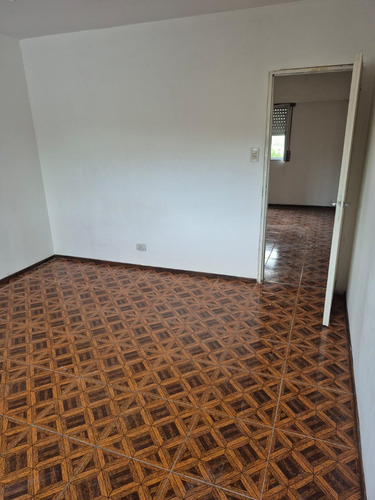 Alquilo Dueño Directo, Sin Expensas, Departamento Tipo Duplex Al Frente Zona Haedo/palomar