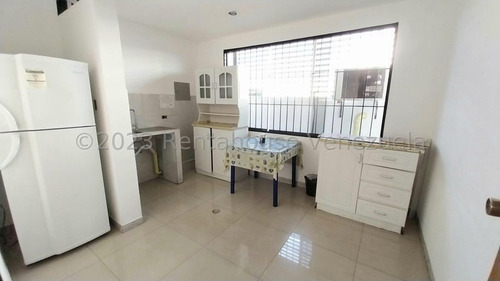 Imagen 20 de 30 de #@edificio En Venta Espectacular Remodelado Excelente Oportunidad De Inversion Zona Centro Oeste Barquisimeto Fgr 23-14106#@