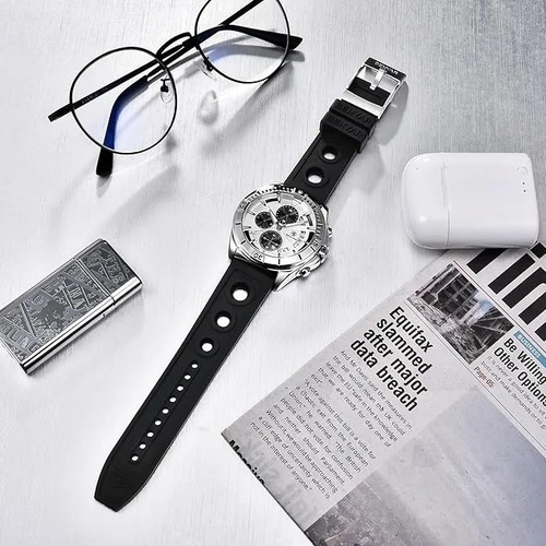 Reloj Benyar Para Hombre, Con Malla De Silicona, Cronógrafo Correa Negro Bisel Plateado Fondo Blanco