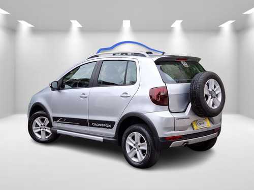 Volkswagen Crossfox 1.6 MI 8V FLEX 4P MANUAL