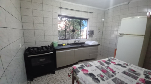 Sobrado À Venda Com Amplo Terreno!