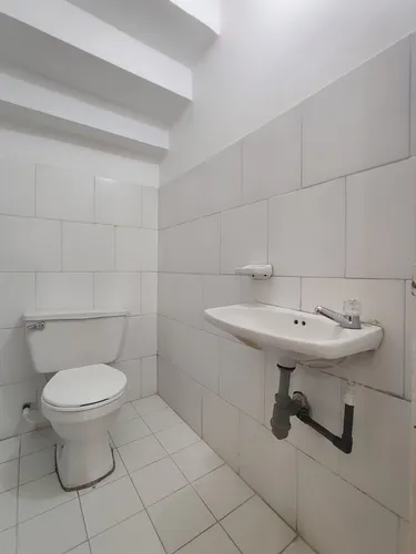 Casa En Venta En Niza. Cod V30390