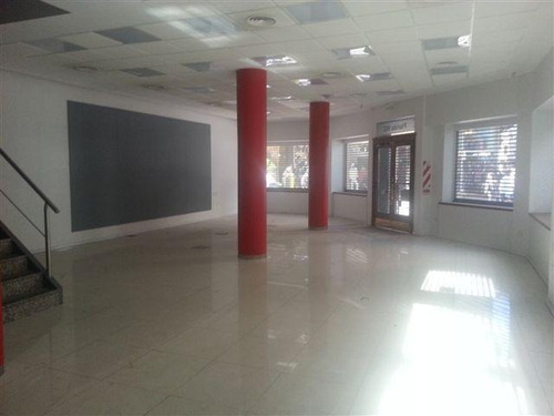Imagen 2 de 7 de Local - Microcentro