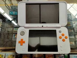 New Nintendo 2ds Xl Con Memoria De 128gb