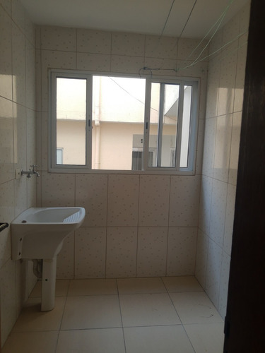 Imagem 12 de 30 de Alugo Casa Com Dois Dormitórios Capão Redondo ( Vi660 )