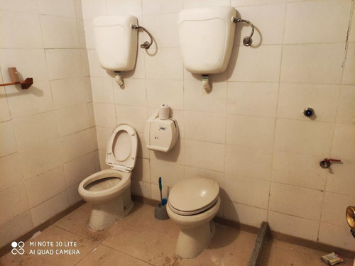 Gran Galpon Sin Columnas Mas Local Show Room Y Oficinas
