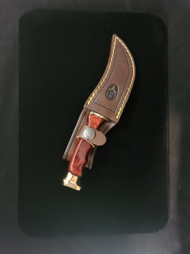 Imagen 4 de 7 de Cuchillo Dp 100mm Dorado C/funda Marca Muela