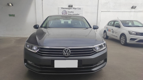Volkswagen Passat Highline 2018