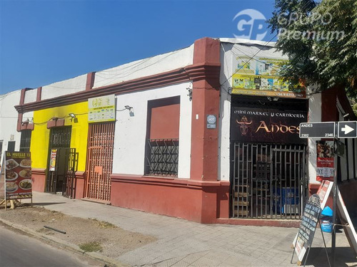 Gran Casa En Venta En Santiago