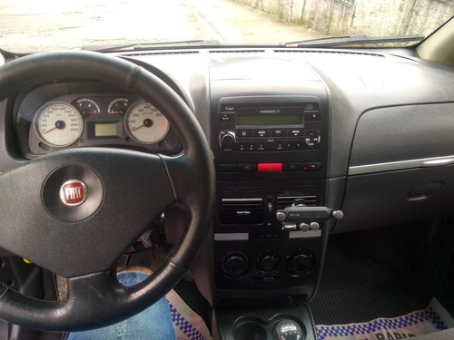 Fiat Idea 1.4 Elx Flex 5p