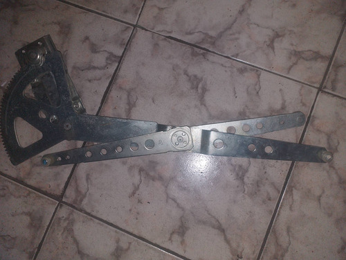 Mecanismo De Vidrio Lado Derecho Ford Cargo 815 1721 Origina (Usado)