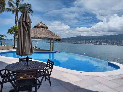 Imagen 1 de 12 de Casa Sola En Venta Playa Guitarrón