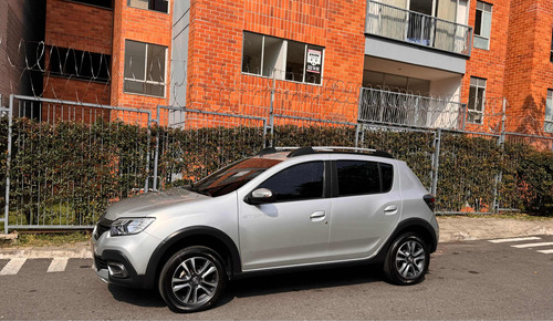 Renault Stepway 1.6 Intense Automática