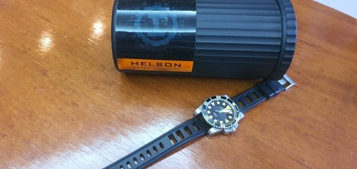 Reloj Helson Shark Diver Automático 500m. En 550 Vrds. (Usado)