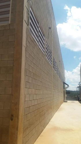 Imagem 4 de 15 de Galpão Em Chácara Do Solar I (fazendinha), Santana De Parnaíba/sp De 2500m² Para Locação R$ 35.000,00/mes - Ga630574-r