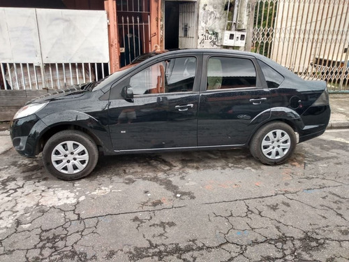 Fiesta Sedã