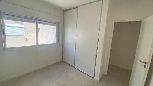 Juan Bautista Alberdi 2900, Depto 2 Ambientes, A Estrenar, Al Frente Con Balcón Terraza, Flores
