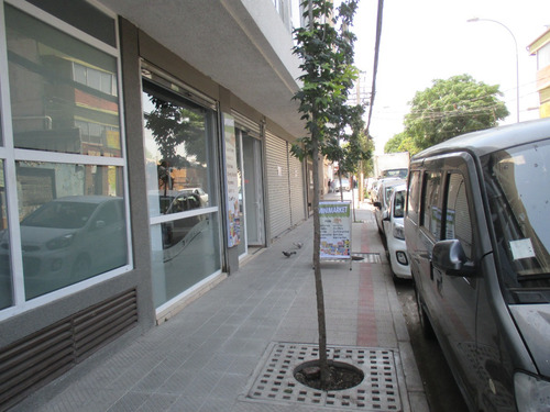 Local Nuevo A Estrenar , Cerca San Diego Y Franklin
