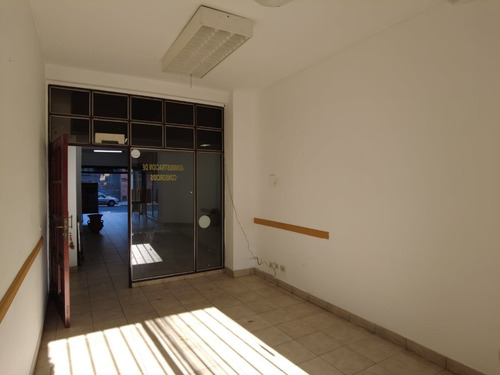 Imagen 5 de 8 de Local De Negocio En Venta En San Martin Centro Dentro De Galería