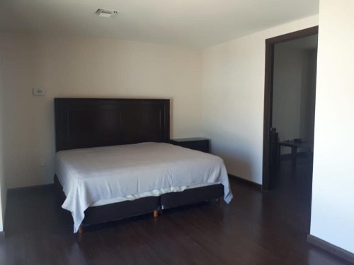 Imagen 4 de 17 de Departamento Amueblado En Renta En Torre Cenit