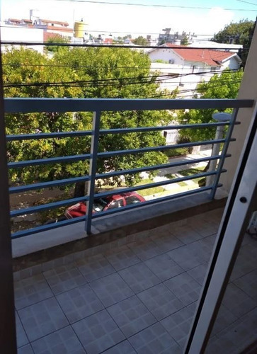 Imagen 12 de 13 de Depto 2 Amb - Al Frente - Con Balcon - Con Renta/ideal Inversor