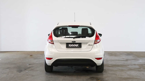 Ford Fiesta Kinetic Design 1.6 S Plus 120cv - 150178 - C