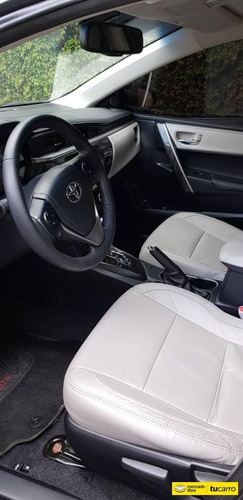 Toyota Corolla Sedan