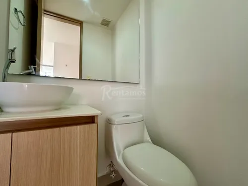 Apartamento En Arriendo En Cumbres. Cod A776034