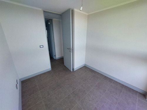 Departamento En Venta De 2 Dorm. En La Florida